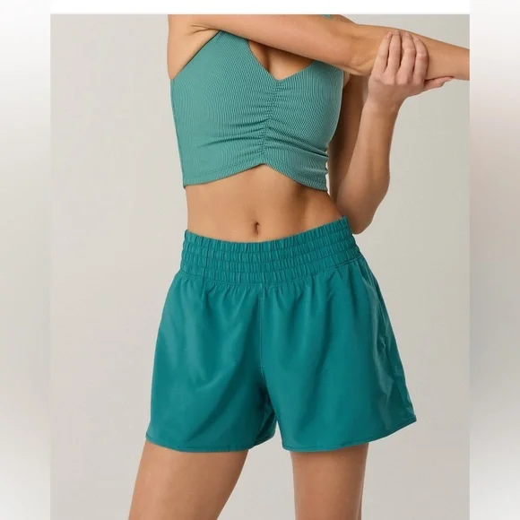 NWT Aerie 4" Hot Stuff Short in Fresh Teal Sz XS. - Picture 1 of 14